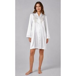Linea Donatello Satin Robe L/XL White Polyester Open Applique Sequined BRIDE